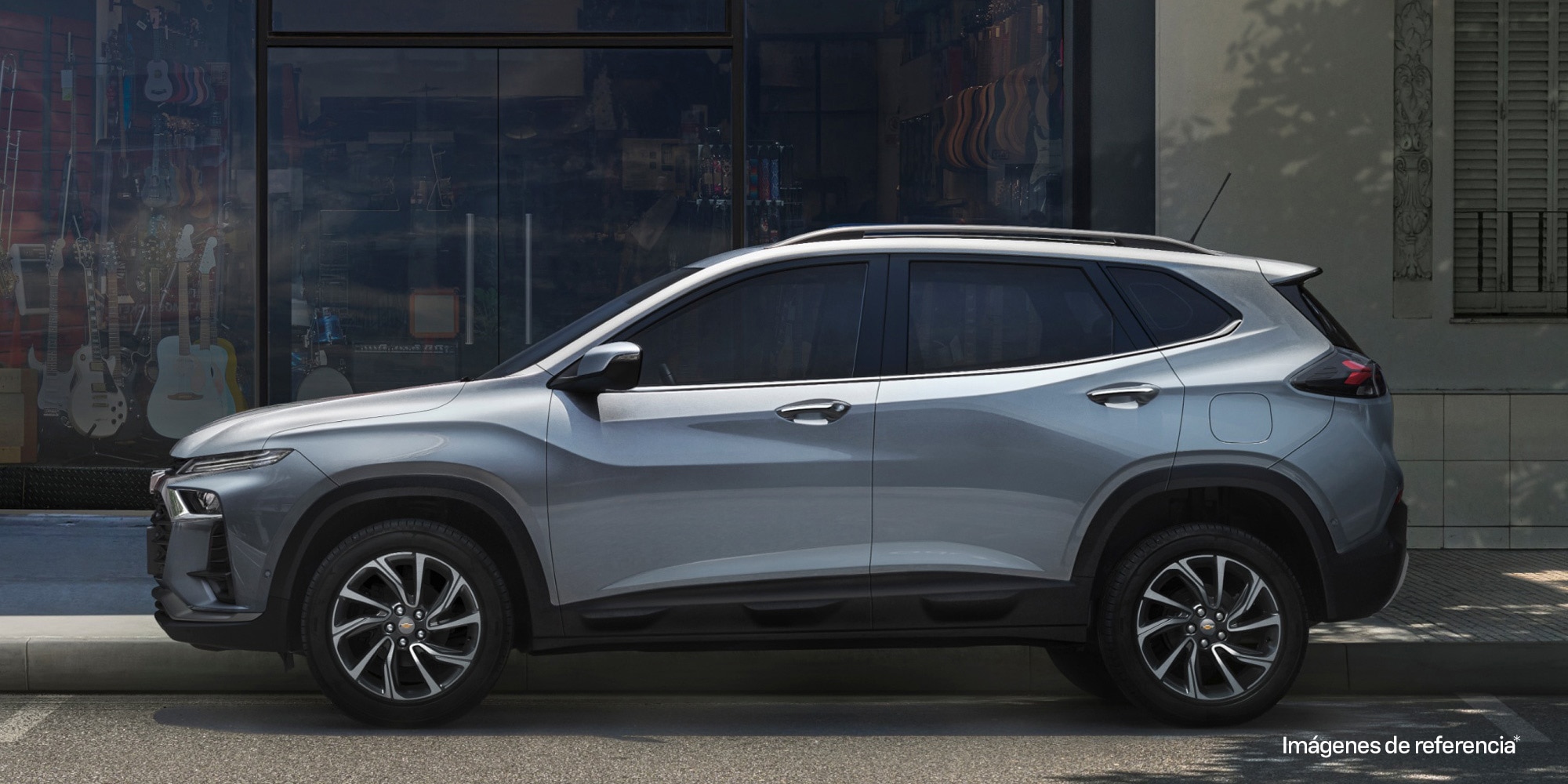 Vista lateral de la Chevrolet Tracker 2026